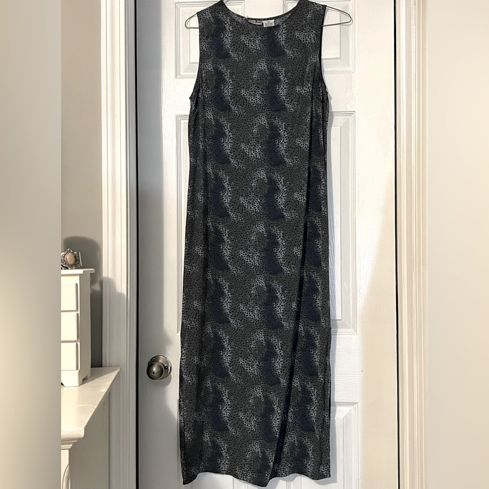 Long maxi dress - small
